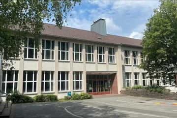 Das Gebäude der Waldschule